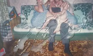 در زیرزمین ، دو لزبین کثیف رابطه جنسی نرم همجنسگرایانه برقرار می عکس متحرک جدید سکسی کنند