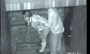 این ورزشکار شجاعانه عکس سکسی متحرک طولانی با مزخرفات مربی را اذیت می کند