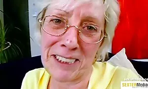 بلوند روشن از شوهرش عذرخواهی عکسهای سکسی خفن متحرک می کند که خروس خود را می مکد